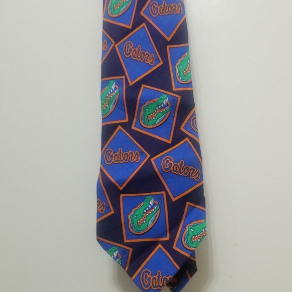 textured UF Gators long silk men's tie - Picture 3 of 10